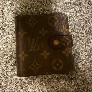 Louis Vuitton Monogrammed Compact Zippy Wallet